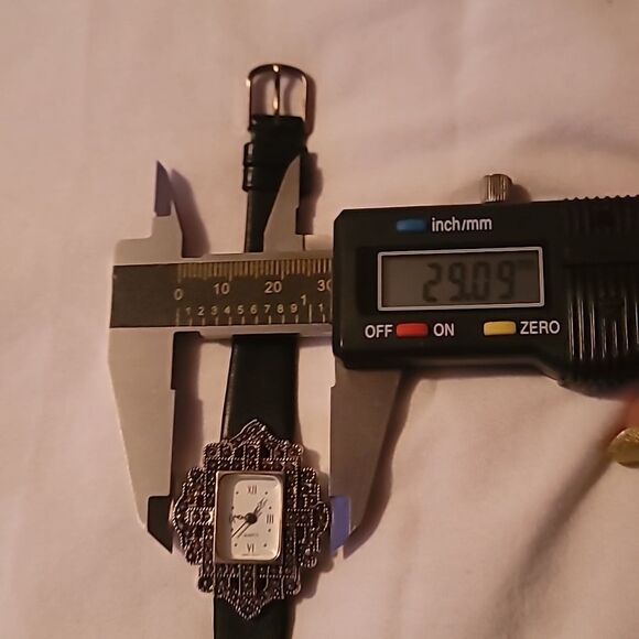 New Gothic Avon Silvertone‎ Marcasite Watch Black Leather Band Goth Romantic - Picture 10 of 10